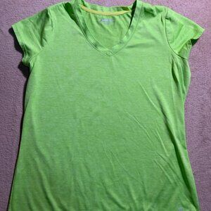 Xersion Performance Wear‎ Women's Sz Large Neon Green V Neck Short Sleeve (G)